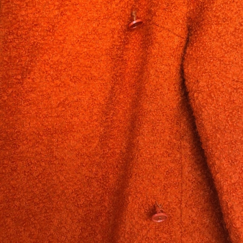 VTG - Orange bouclé Bell coat - Picture 7 of 7